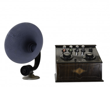 Wave Radio 1915 mit Bluetooth Trichterlautsprecher Wave Radio 1915